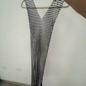 Elegant Black and White Midi Dress